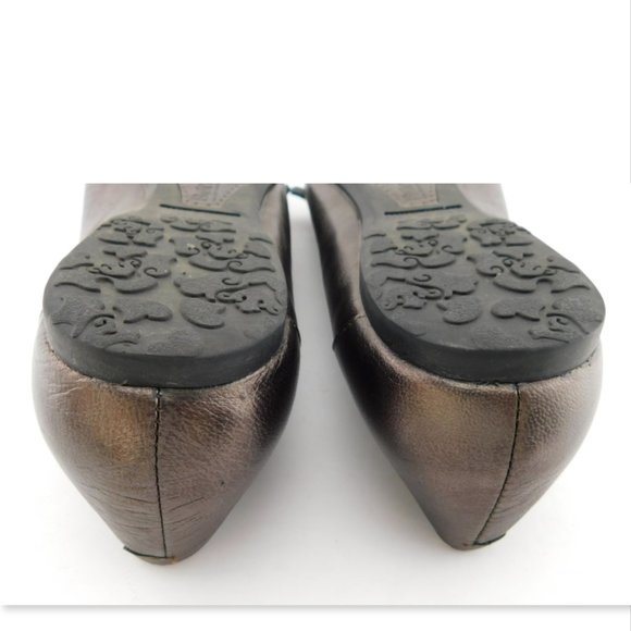 BORN Bronze Scrunch Braid Belted Ballet Flats 9.5 - Picture 6 of 7